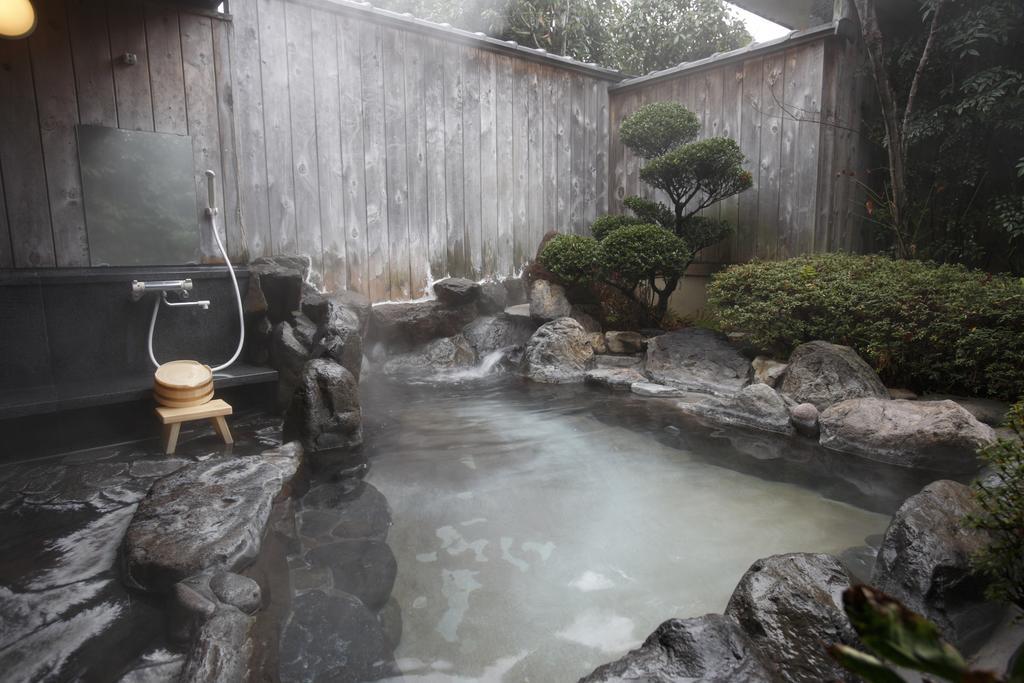 Ureshino Onsen Shoen Hotell Exteriör bild